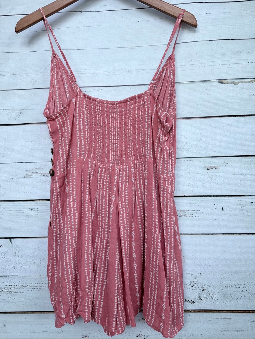 Fashion on Earth Geometric Stripe Surplice Romper Size Medium - Picture 6 of 8